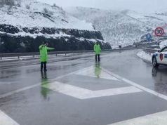 Kujdes! Elbasan-Qafë Thanë ka akull në rrugë.