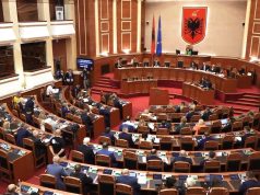 Rriten shpenzimet për “përfaqësuesit e popullit”, mbi 7 mln euro për paga dhe shpërblime për deputetët në 2025