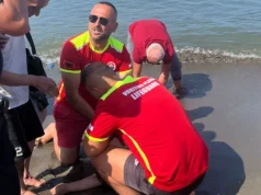Mbyten në det dy të rinj