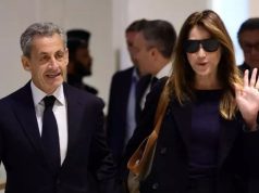 Akuzohet për korrupsion, Sarkozy mbërrin në gjykatë, shoqërohet nga bashkëshortja Karla Bruni