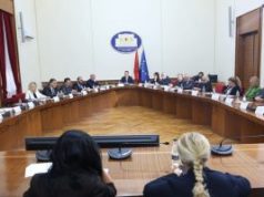 Shtyhen dy komisionet e posaçme/ PS e PD ranë dakord ta diskutojnë javën e ardhshme në konferencën e kryetarëve