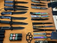 Prodhonte dhe shiste armë të ftohta, Policia heton 17-vjeçarin në Shkodër