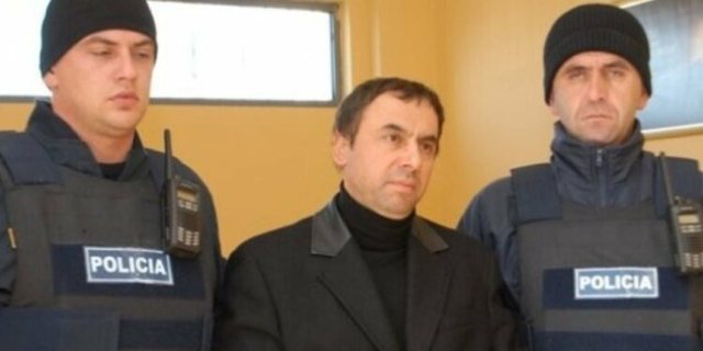 -640-0-65d41a502b71e16ed63590c61ae38147