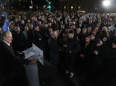 Mbyllet protesta e opozitës përpara Kryeministrisë, Berisha: Do mblidhemi çdo javë deri sa…