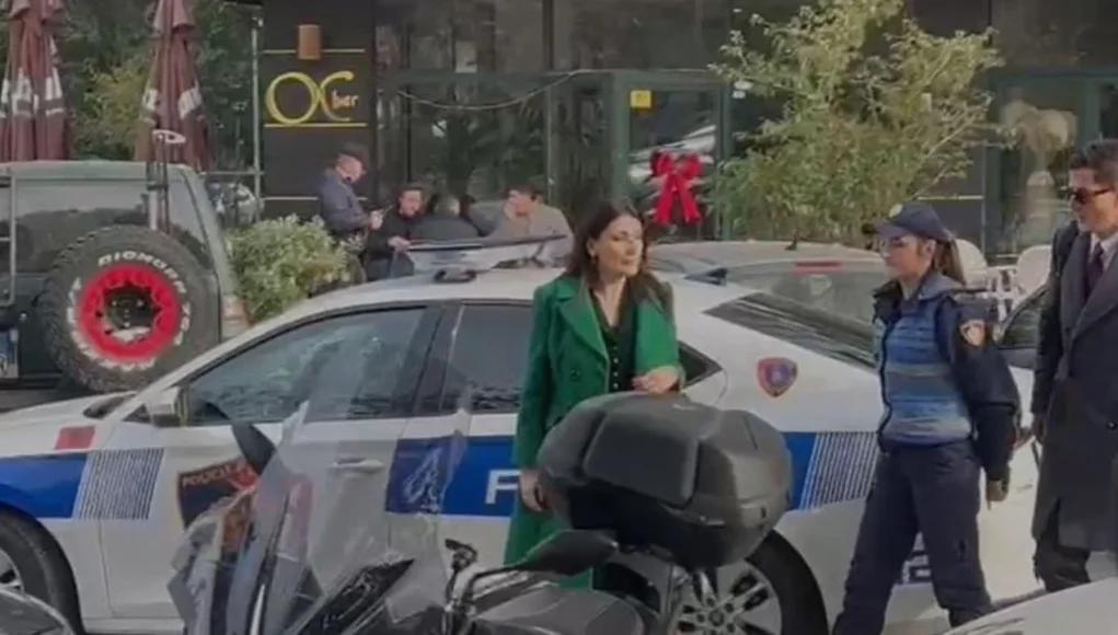 900-0-1766055383xkarcanaj1jpg-196_sd