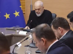 Pse nuk shpallet gjendja e jashtëzakonshme?”/ Rama me Emergjencat Civile: Shiu nuk ndalet me shpifje, lumenjtë nuk kthehen në shtrat me protesta