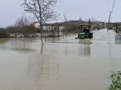Lumi Erzen përmbyt Sukthin dhe Katundin e Ri/ 842 banorë të evakuuar dhe 2,500 ha tokë bujqësore nën ujë