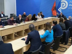 Grupi i PD përçahet për bojkotin e komisioneve, tërhiqet Berisha: Vendimin final e merr kryesia