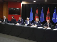 Bllokimi i aksit Librazhd-Prrenjas/ Kreu i ARRSH: U vendos ndërtimi i një rruge të re alternative dhe prishja e urës