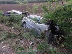 Aksident në Thumanë/ Përplasen dy automjete, humb jetën drejtuesi