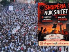 Qytetarët tejmbushën Bulevardin për 4 ditë, sot protesta e 5 kundër projektit në Zvërnec: Rama të japë dorëheqjen! Shqipëria nuk shitet!