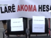 “Ikur në Angli e Gjermani”/ Simboli i veçantë në protestë, karrige për rininë e larguar nga vendi: Shqipëria është e jona!