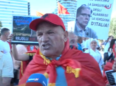 I moshuari: I kam larë rrugët me lot, fëmija im ka punuar që 12 vjeç. Rama po na shet!
