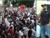 O plak i ligë, ne jemi rinia”/ Protestuesi mesazh të ashpër Ramës: Mos e detyro turmën të humbasë kontrollin! Rojet e tua do të të sjellin vetë zvarrë këtu!