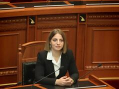 LAJM I FUNDIT/ Deputetja socialiste largohet nga PS: Prej sot jam deputete e pavarur
