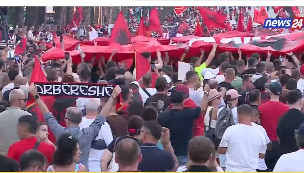 protesta-tiranee-3