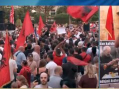 Protestuesi apel Ambasadës së SHBA: Jemi populli më pro-amerikan në botë, kemi nevojë për aleatët tanë