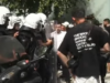 Përplasje mes protestuesve dhe policisë, kaos para Parlamentit