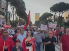 38 ditë protestë në Tiranë.Shqipëria kërkon dorëheqjen e kryeministrit